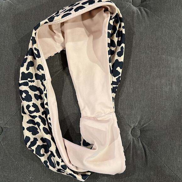 Tori praver leopard swim bottom size large - Picture 3 of 4